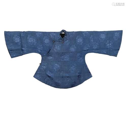 A BLUE-GROUND EMBROIDERED LADY'S ROBE