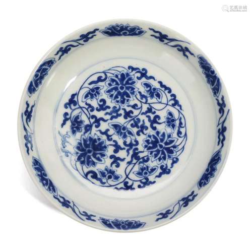 A BLUE AND WHITE 'LOTUS SCROLL' DISH