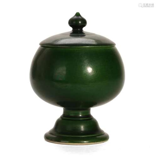 A DARK GREEN-GLAZED INCENSE BURNER