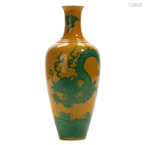 A YELLOW-GLAZED 'DRAGON' VASE