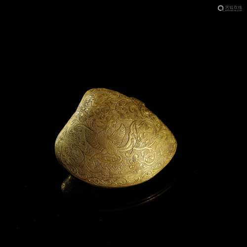 Ancient gold shell mother type powder box