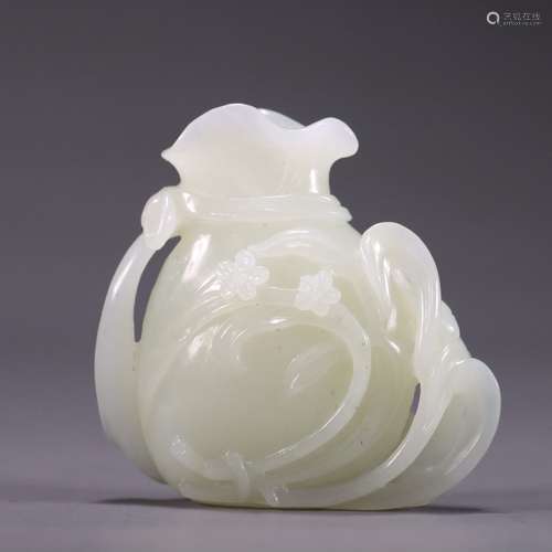 Hetian jade from generation to generation