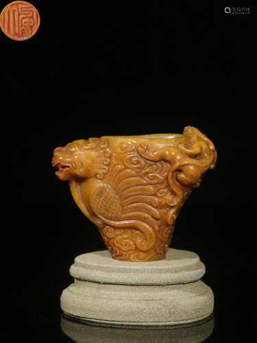 Shoushan Tianhuang Stone Jue Wine Cup Ornament