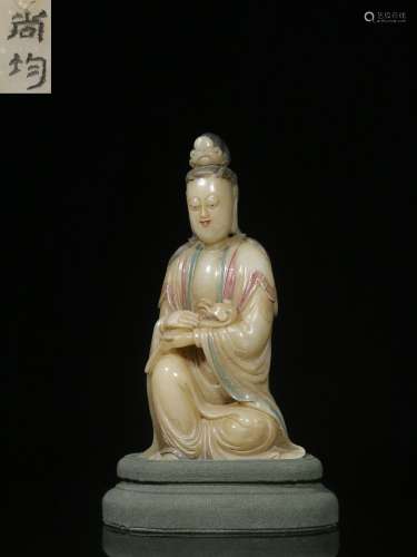 Shoushan Ross Quartz Seated Avalokitesvara
