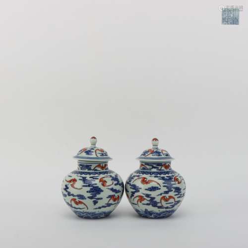 Blue-and-white Iron-red Lidded Pot