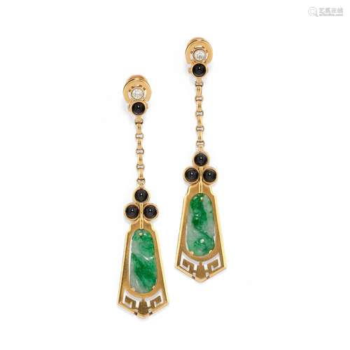 A 18K yellow gold, jade, onyx and diamond earrings