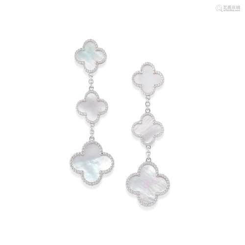 A 18K white gold and mother of pearl pendant earrings