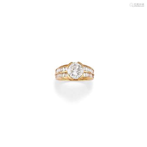 Damiani - A 18K yellow gold and diamond ring, Damiani