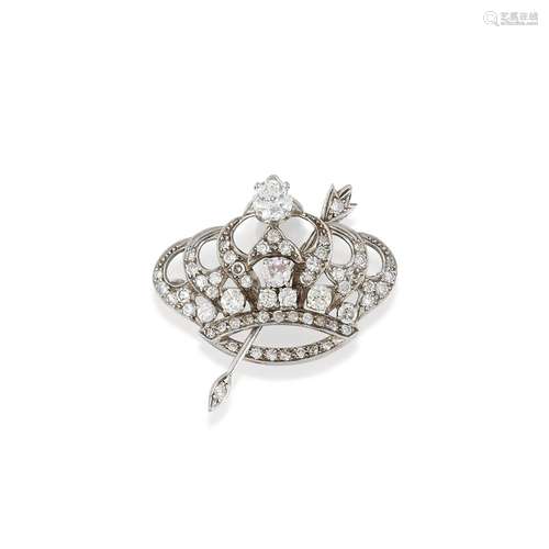 A 18K white gold and diamonds pendant-brooch