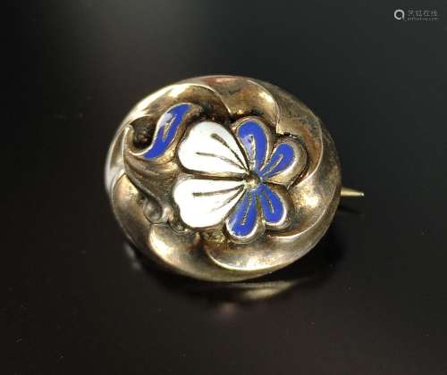 Enamel brooch, Biedermeier, oval shape with blue a…
