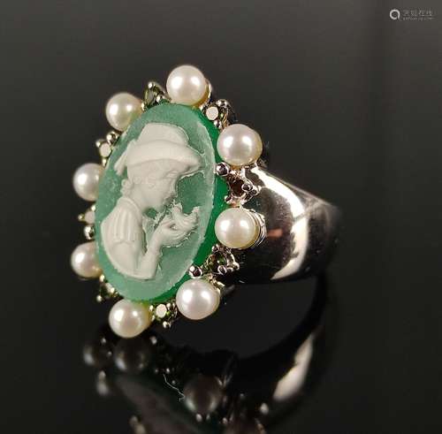 Agate cameo ring, ring head set with green agate, …