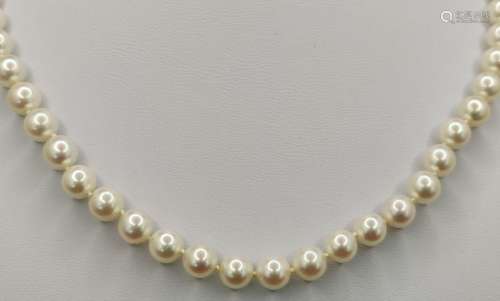 Cultured pearl necklace with diamond clasp, approx…