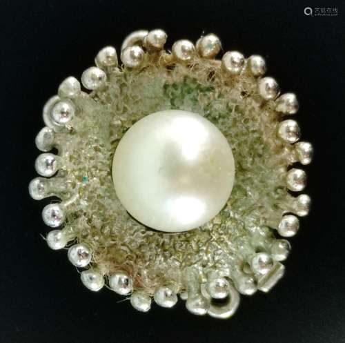 Chain clasp, center with small pearl, 585/14K whit…