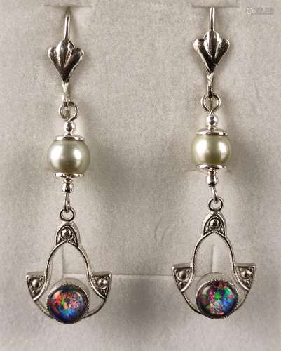 Opal pearl earrings, hinged hoop earrings with fan…