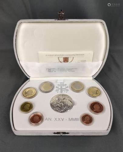 Vatican KMS 2003 at 3,88€, with silver medal "Homa…