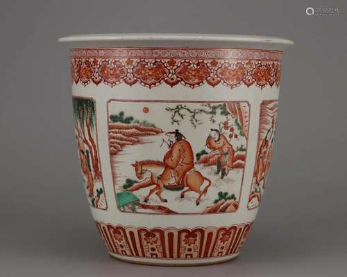 A Red and Green Enameled Jardiniere Qing Dyn.