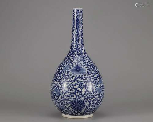 A Blue and White Bottle Vase Qing Dyn.