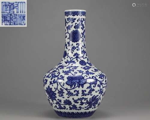 A Blue and White Bottle Vase Qing Dyn.