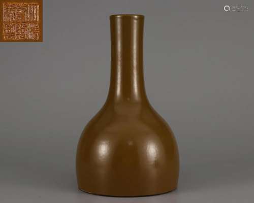 A Tea-dust Glazed Zun Vase Qing Dyn.