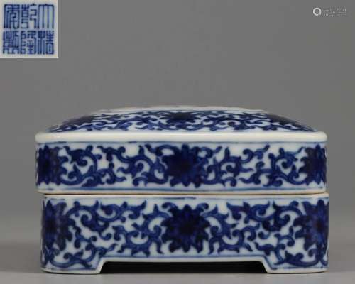 A Blue and White Paste Box Qing Dyn.