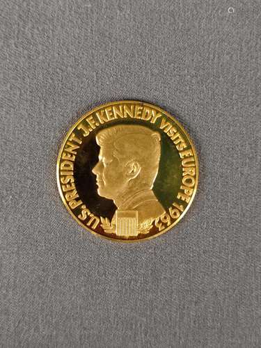 Gold medal, 2.5 ducats, John F. Kennedy visits Eur…