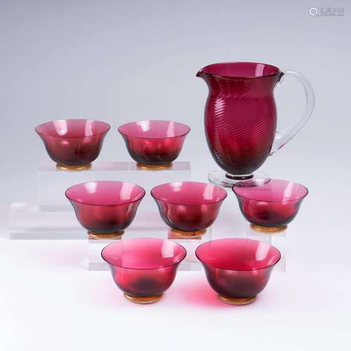 A Murano Glass Jug with 10 Dessert Bowls.