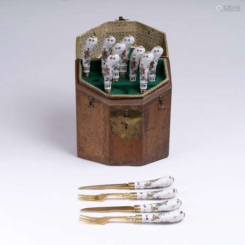 Rare Travel Cutlery in a Box with Ch'il-Lin Decoration.