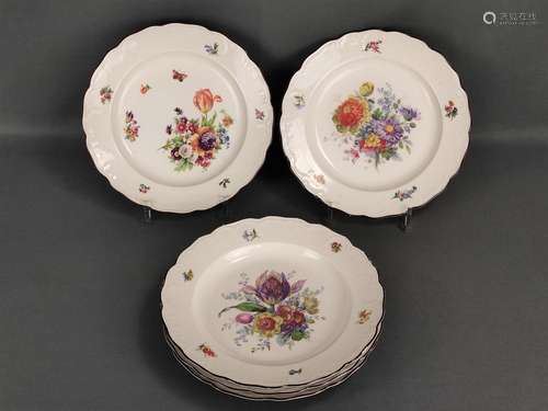 5 plates, KPM Berlin, decorated with polychrome fl…