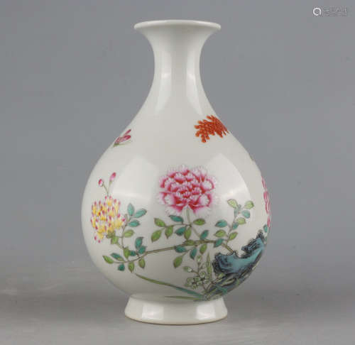 Enamel Porcelain Bottle With Pattern Of Flower ,China