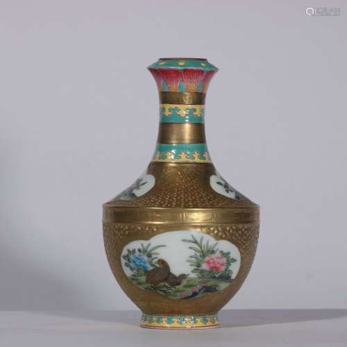 Famille Rose Porcelain Bottle With Pattern Of Flower And Bir...