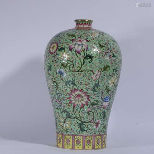 Famille Rose Porcelain Porcelain Plum Bottle ,China