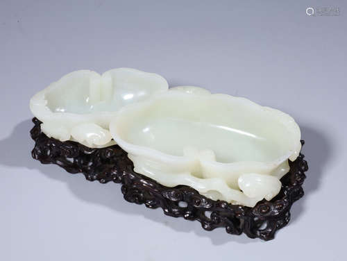 Hetian White Jade Ganoderm Awasher ,China