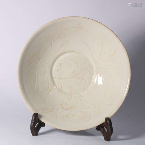 Ding Kiln Porcelain Plate With Pattern Of Flower ,China