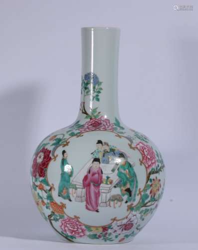 Famille Rose Porcelain Bottle With Pattern Of Figure ,China