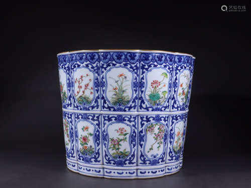 Blue And White Famille Rose Porcelain Vat ,China