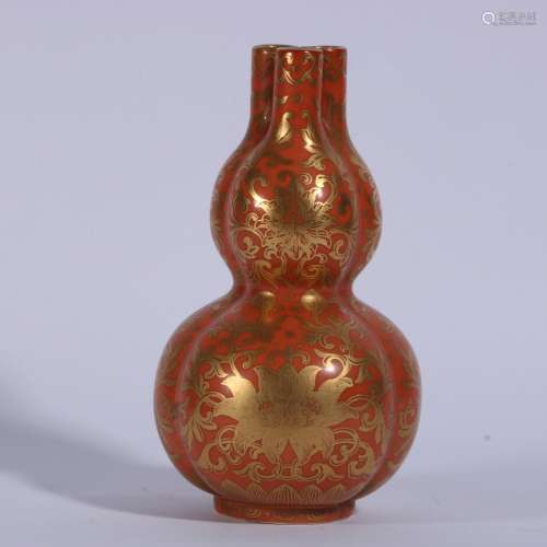 Coral Glazed Porcelain Gold Painted Gourd Bottle ,China