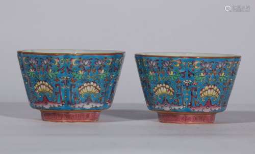 A Pair Of Famille Rose Porcelain Cups With Pattern Of Flower...