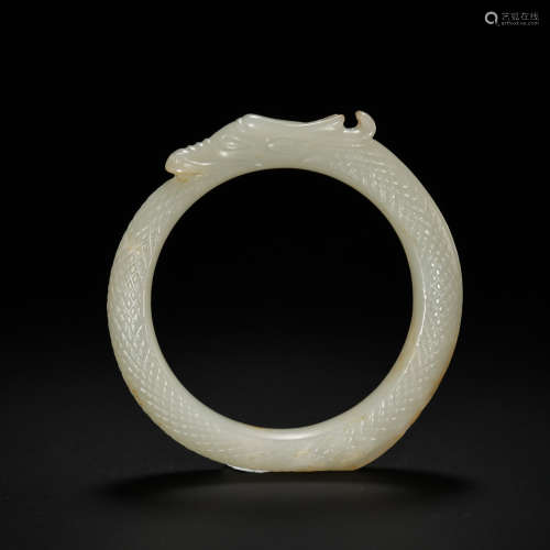 HETIAN JADE DRAGON BRACELET, TANG DYNASTY