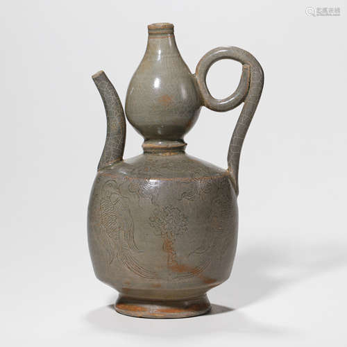 CHINESE TANG DYNASTY YUE WARE GREEN GLAZE GOURD EWER