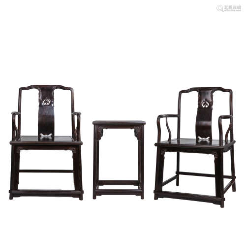 A GROUP OF RED SANDALWOOD CHAIRS, QING DYNASTY