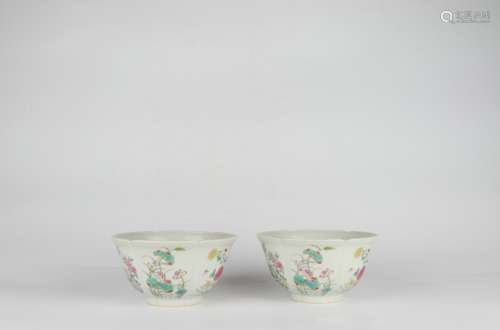 Famille-rose Bowl with Floral Design, Yongzheng Reign Period...