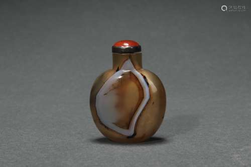 Agate Snuff Bottle