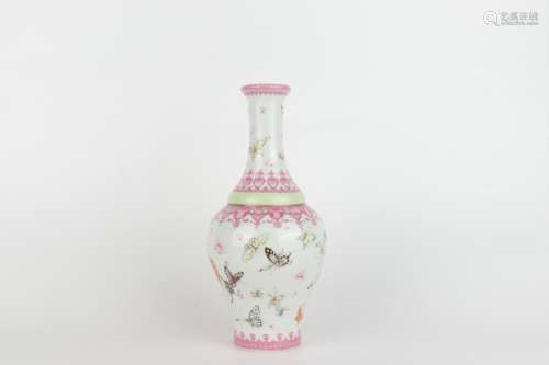 Famille-rose Vase with Love of Butterfly Pattern, Qianlong R...