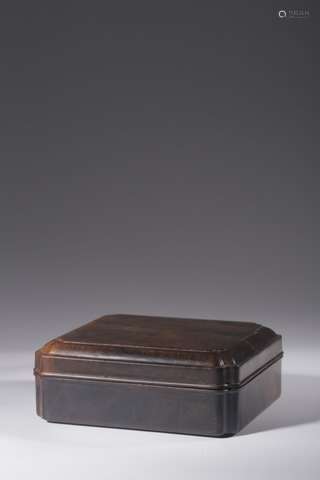 Lobular Red Sandalwood Study Covered Box, Qing