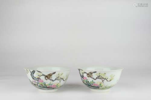 Pair Famille-rose Bowls with Floral Design, Yongzheng Reign ...