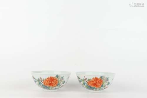 Famille-rose Bowl with Floral Design, Yongzheng Reign Period...