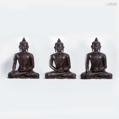 A GROUP OF BUDDHIST STATUES, QING DYNASTY