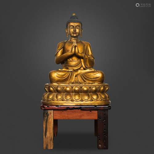 CHINESE MING DYNASTY GILT BRONZE BUDDHA SITTING STATUE