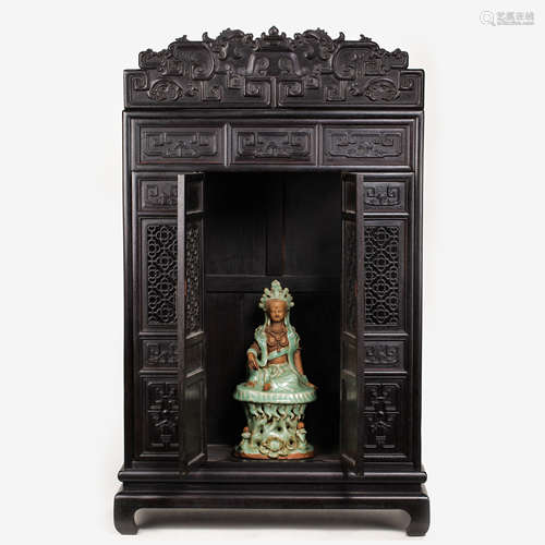 A GROUP OF CHINESE QING DYNASTY SMALL LEAF ROSEWOOD BUDDHIST...