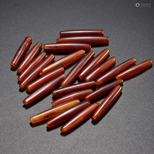 A SET OF CHINESE TANG DYNASTY AGATE PIPES